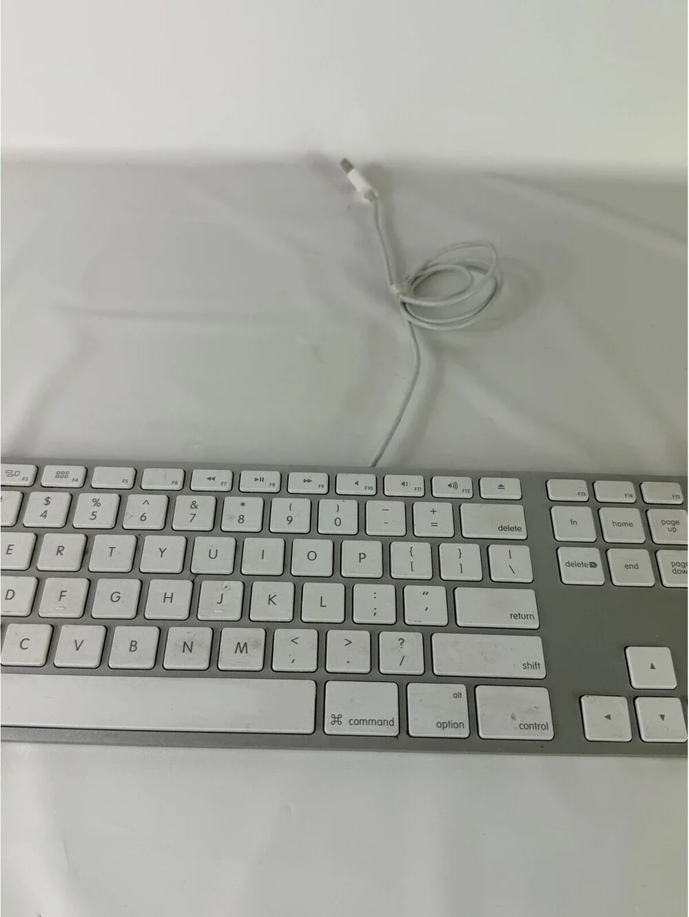 Apple Extended Keyboard - USB wired, slim - A1243 - complete and working